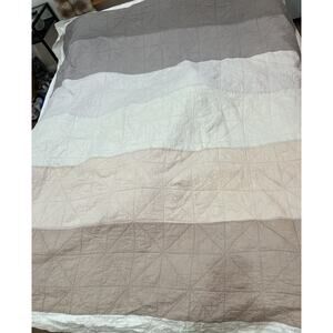 UGG Tideline Queen Quilt in Sand 100% Cotton Filling 86 x 93”